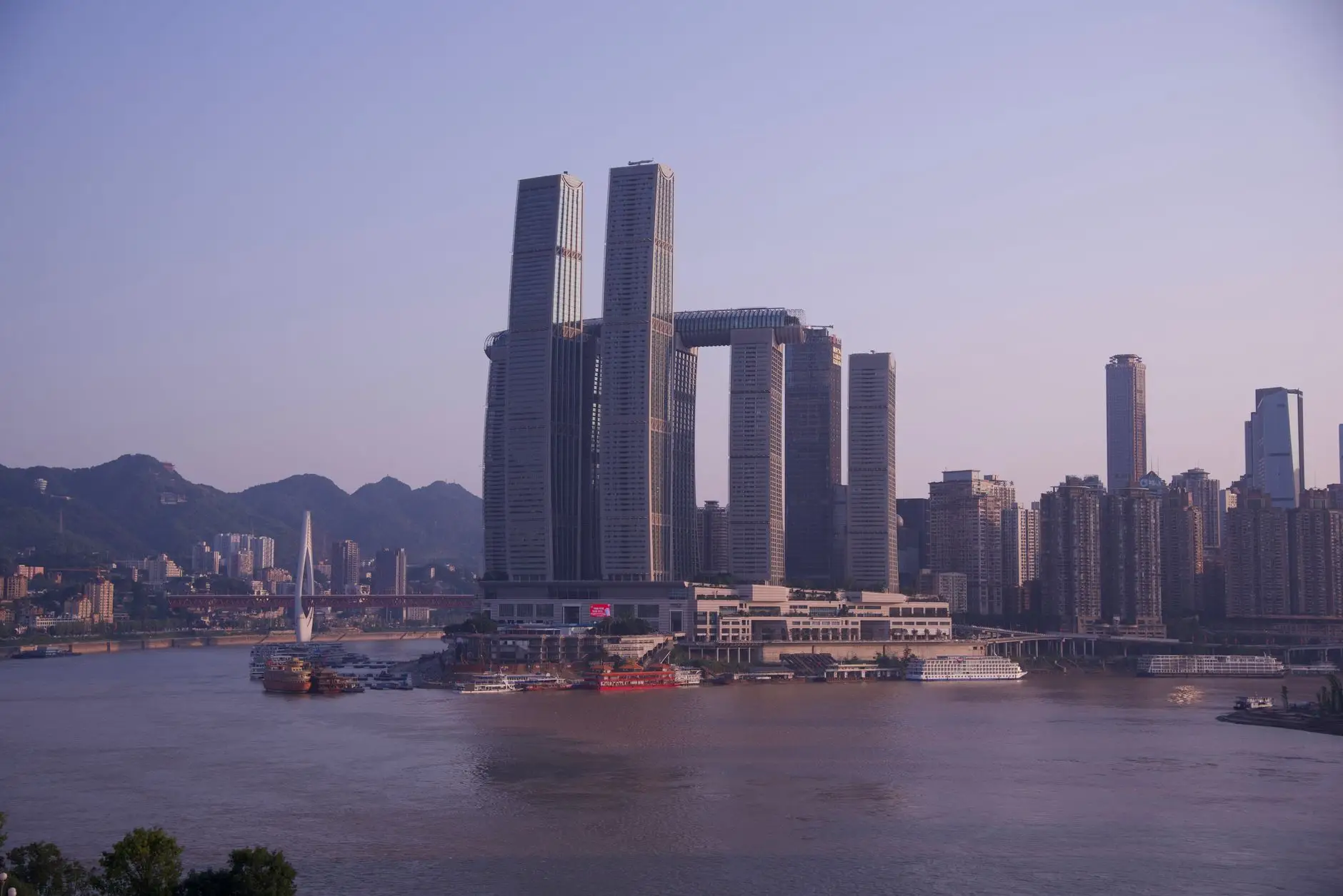 游戏开发工具光盘选购指南:灿游科技引擎软件选型要点
